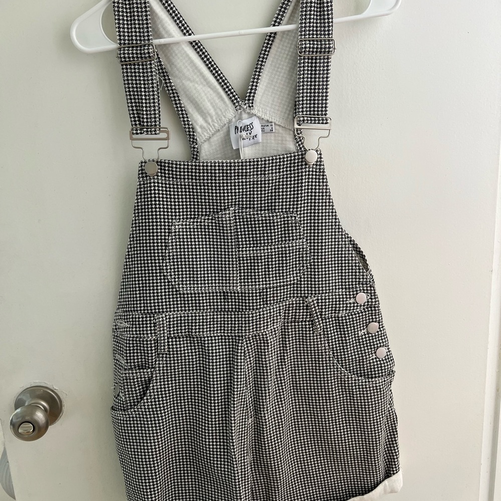 Princess Polly Romper
